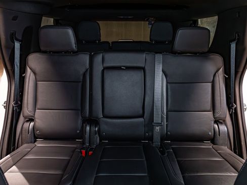 Used 2021 Chevrolet Tahoe LT w/ LT Signature Plus Package image 25