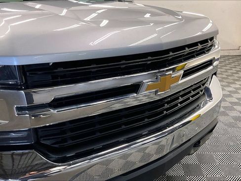 Used 2020 Chevrolet Silverado 1500 LT AWD/4WD image 29