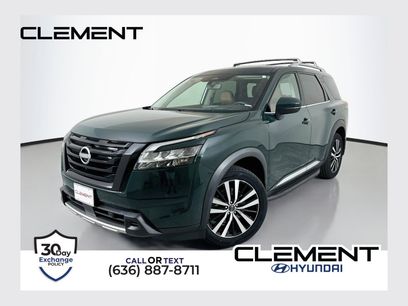 Used 2024 Nissan Pathfinder Platinum w/ Lighting Package (N93)