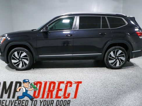 Used 2024 Volkswagen Atlas SEL AWD/4WD image 10