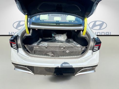 New 2026 Hyundai Sonata SEL FWD image 18
