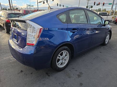 Used 2010 Toyota Prius FWD image 3