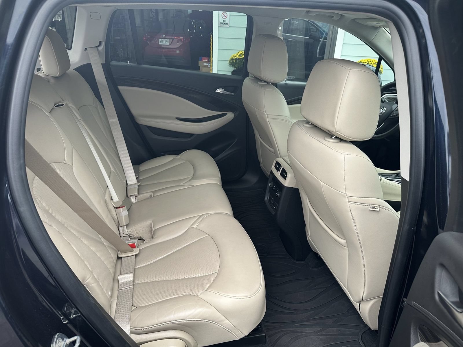 Used 2020 Buick Envision Premium AWD/4WD image 7