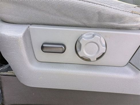 Used 2013 Ford F150 XLT w/ Luxury Equipment Group image 11