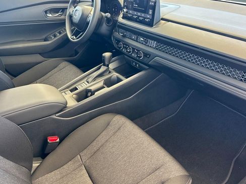 Used 2026 Honda Accord SE image 25