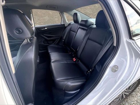 Used 2019 Volkswagen Jetta SEL image 23