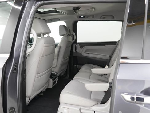 Used 2018 Honda Odyssey Elite image 23