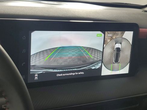 New 2026 Nissan Kicks SR image 17