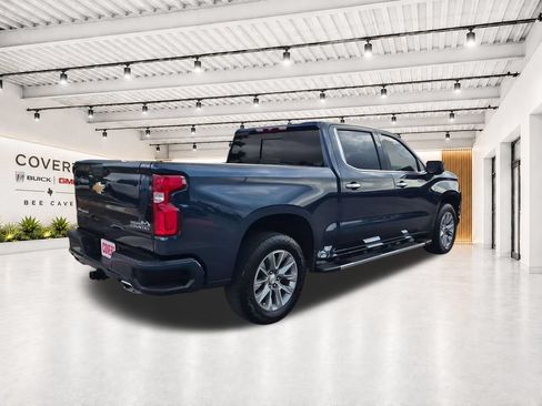 Used 2022 Chevrolet Silverado 1500 High Country w/ Safety Package II AWD/4WD image 13