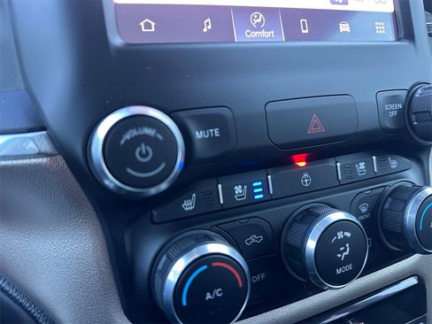 Certified 2022 RAM 1500 Laramie image 24