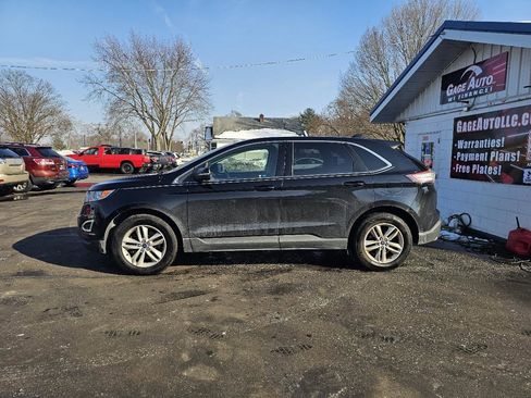 Used 2017 Ford Edge SEL w/ Equipment Group 201A image 6