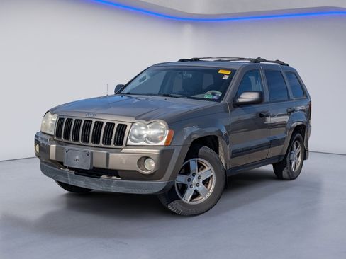 Used 2006 Jeep Grand Cherokee Laredo image 2
