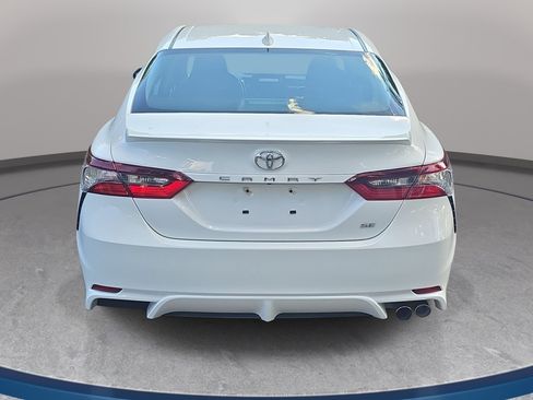 Used 2024 Toyota Camry SE FWD image 6