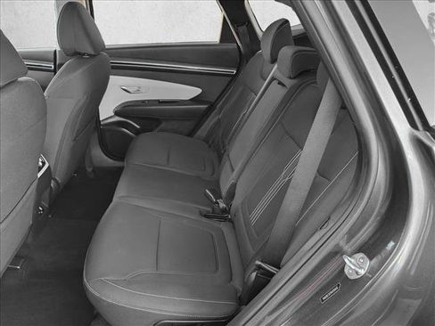 Used 2024 Hyundai Tucson SEL image 16