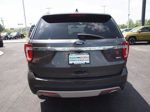 Used 2016 Ford Explorer XLT w/ Equipment Group 201A AWD/4WD image 2