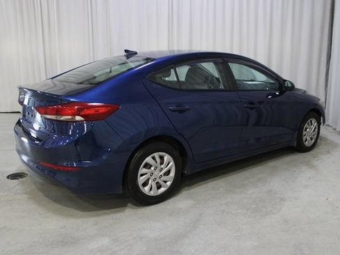 Used 2017 Hyundai Elantra SE FWD image 27
