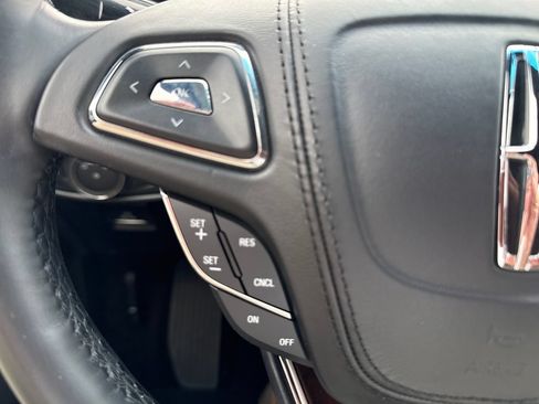 Used 2017 Lincoln MKZ Select FWD image 15