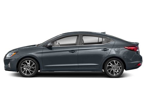 Used 2019 Hyundai Elantra Limited w/ Cargo Package image 3