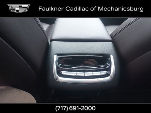 Used 2021 Cadillac XT6 Premium Luxury image 15