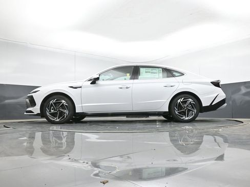 New 2026 Hyundai Sonata SEL image 11