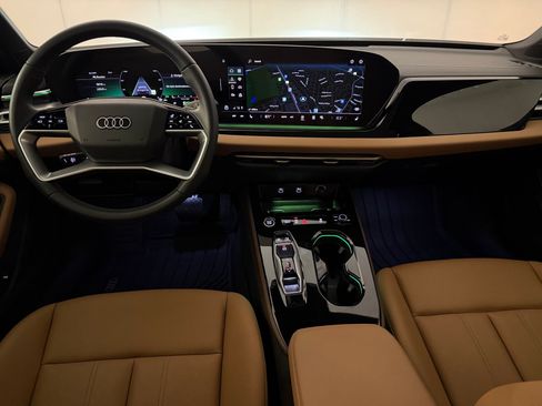 Used 2025 Audi A5 2.0T Premium w/ Convenience Package AWD/4WD image 16