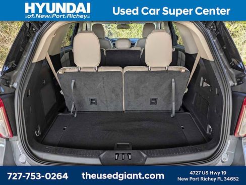 Used 2023 Ford Explorer XLT w/ Equipment Group 202A image 12