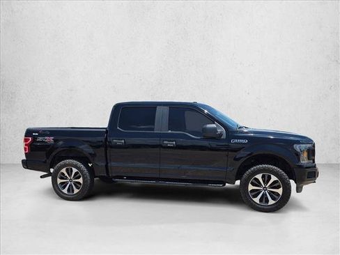 Used 2018 Ford F150 XL w/ Equipment Group 101A Mid AWD/4WD image 4