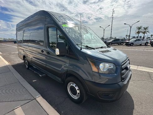 Used 2020 Ford Transit 250 148 High Roof Extended RWD image 9