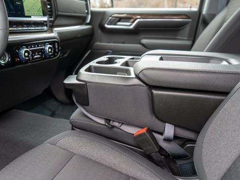 Used 2023 GMC Sierra 1500 Elevation w/ X31 Off-Road Package image 18