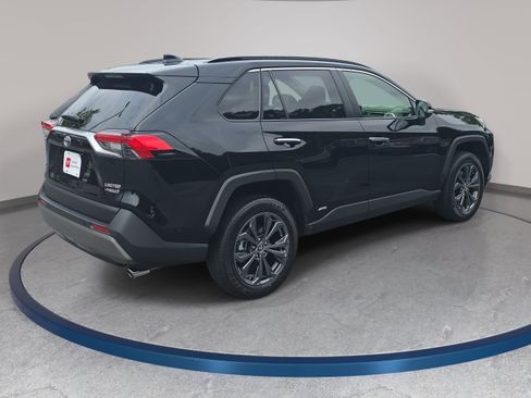 Used 2024 Toyota RAV4 Limited w/ Advanced Technology Package AWD/4WD image 5