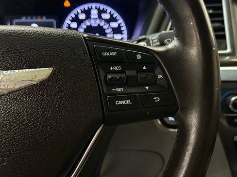 Used 2015 Hyundai Genesis 3.8 image 27