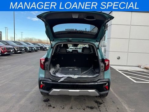 New 2026 Kia Seltos S image 8