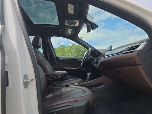 Used 2017 BMW X1 xDrive28i AWD/4WD image 45
