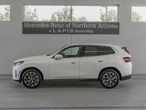 Used 2025 BMW X3 xDrive30i w/ M Sport Package AWD/4WD image 2