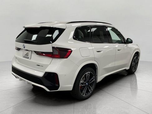 New 2026 BMW X1 xDrive28i w/ Technology Package AWD/4WD image 3