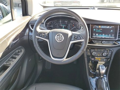Used 2018 Buick Encore Premium image 10