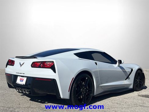 Used 2019 Chevrolet Corvette Stingray Coupe w/ Battery Protection Package image 3