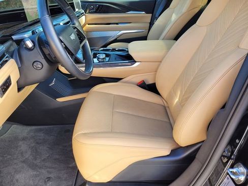 New 2025 Cadillac Escalade IQ Sport 2 image 19