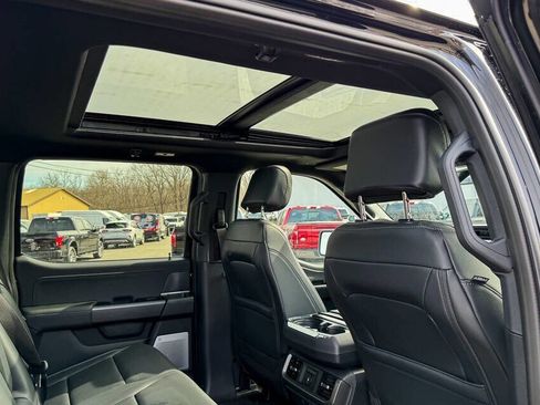 Used 2025 Ford F150 Lariat w/ Equipment Group 502A High image 19