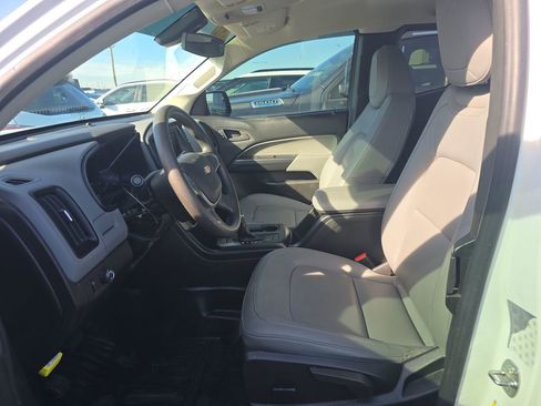 Used 2022 Chevrolet Colorado W/T w/ Custom Special Edition image 5