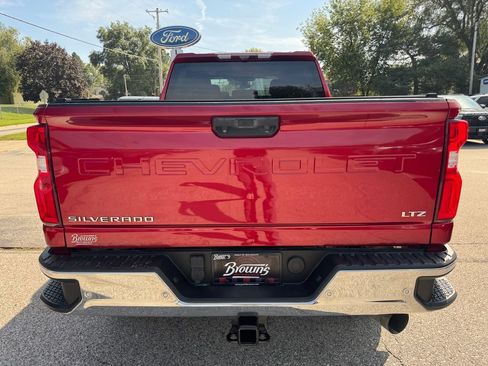 Used 2021 Chevrolet Silverado 2500 LTZ w/ LTZ Premium Package AWD/4WD image 6