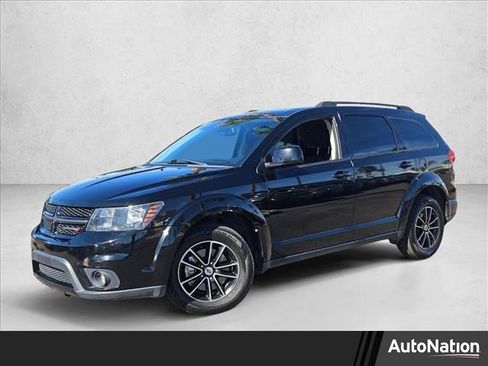 Used 2019 Dodge Journey SE w/ Connectivity Group image 1