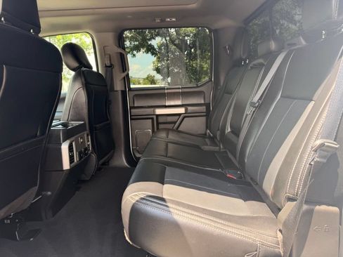 Used 2020 Ford F250 Lariat w/ Lariat Ultimate Package AWD/4WD image 19
