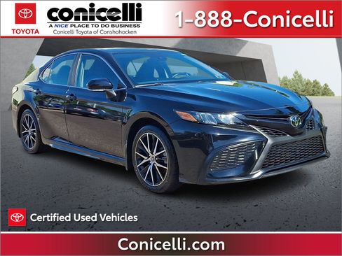 Certified 2023 Toyota Camry SE FWD image 1