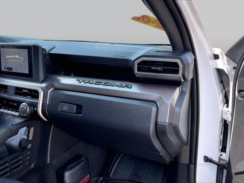 Used 2024 Toyota Tacoma TRD Off-Road AWD/4WD image 19