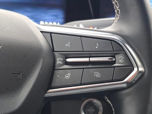 Certified 2025 Chevrolet Traverse LT image 17