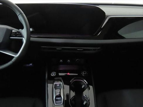 Used 2025 Audi A5 2.0T Premium image 14