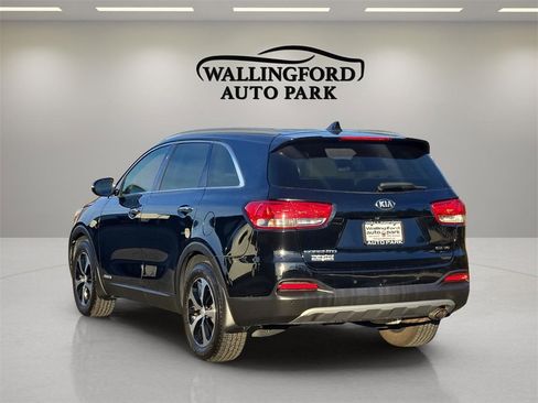 Used 2017 Kia Sorento EX w/ EX V6 Premium Package image 6