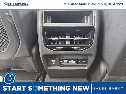 New 2024 Jeep Grand Cherokee Limited 4xe image 19