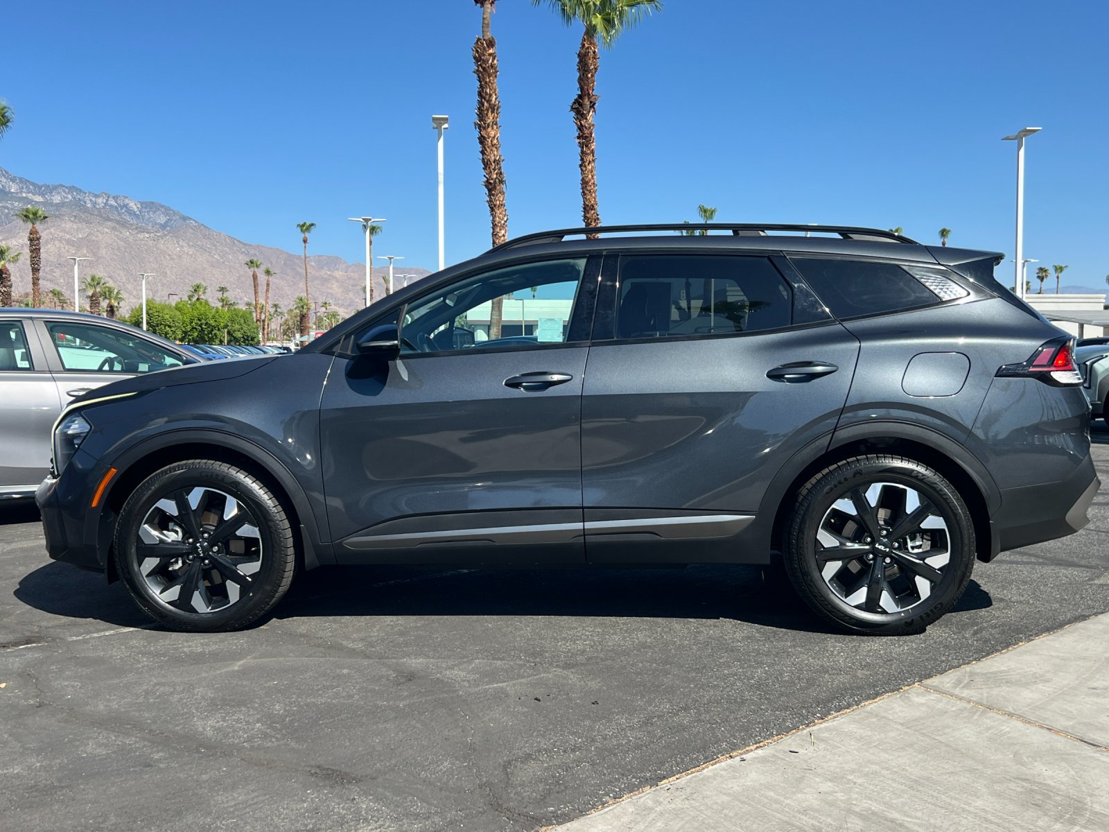 Used 2023 Kia Sportage X-Line AWD/4WD image 6